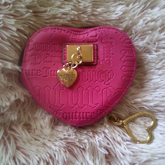 Pink Heart Shaped Zip Around Gold Hardware Coin Case Keyring - Picture 1 of 4